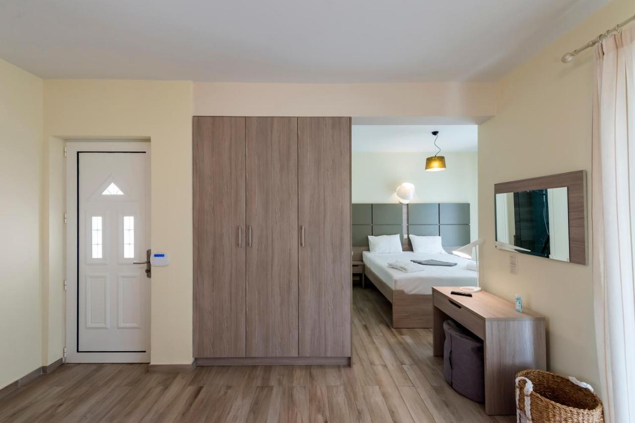 Venus Villa With Private Pool, 2Min To The Beach Финикунда Екстериор снимка