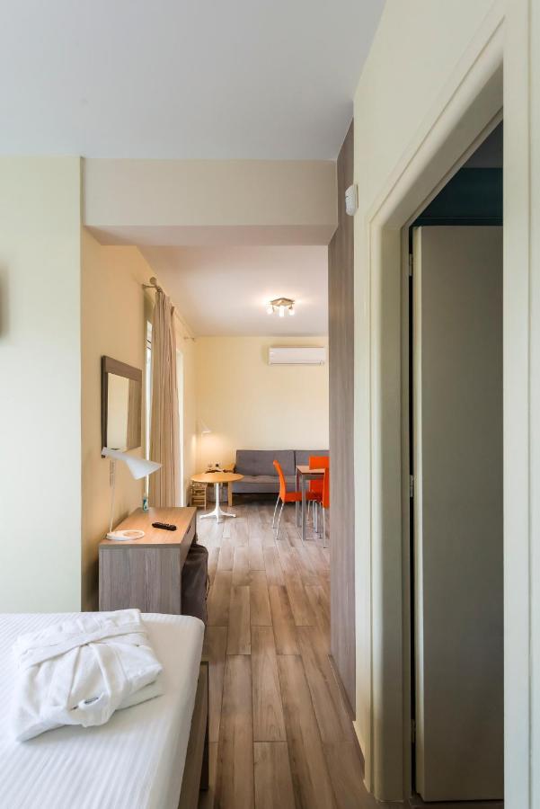 Venus Villa With Private Pool, 2Min To The Beach Финикунда Екстериор снимка