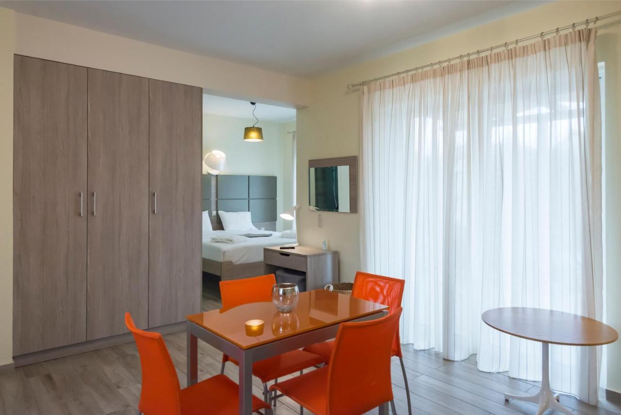 Venus Villa With Private Pool, 2Min To The Beach Финикунда Екстериор снимка